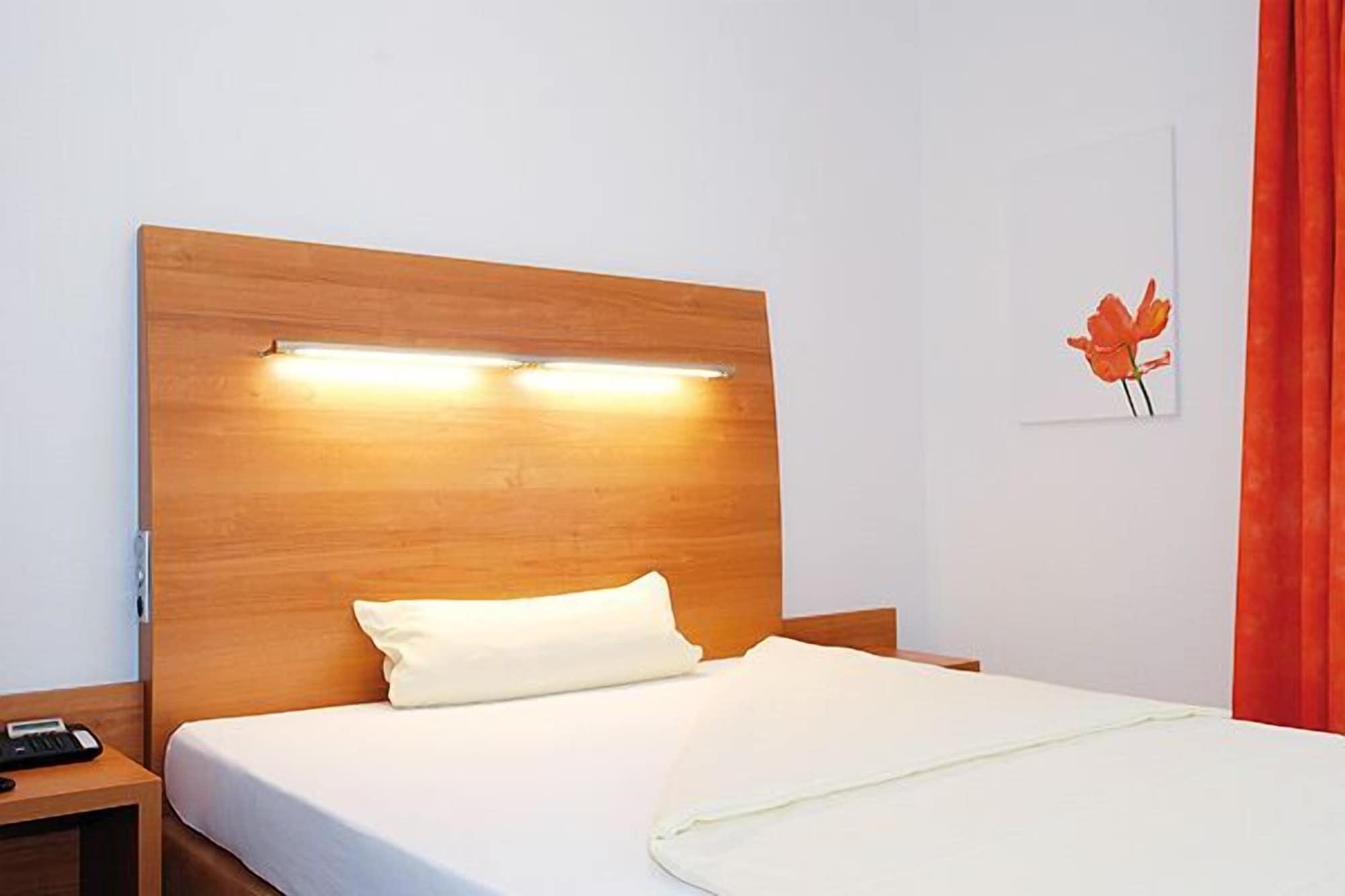 Hotel Lemp Cologne Exterior photo